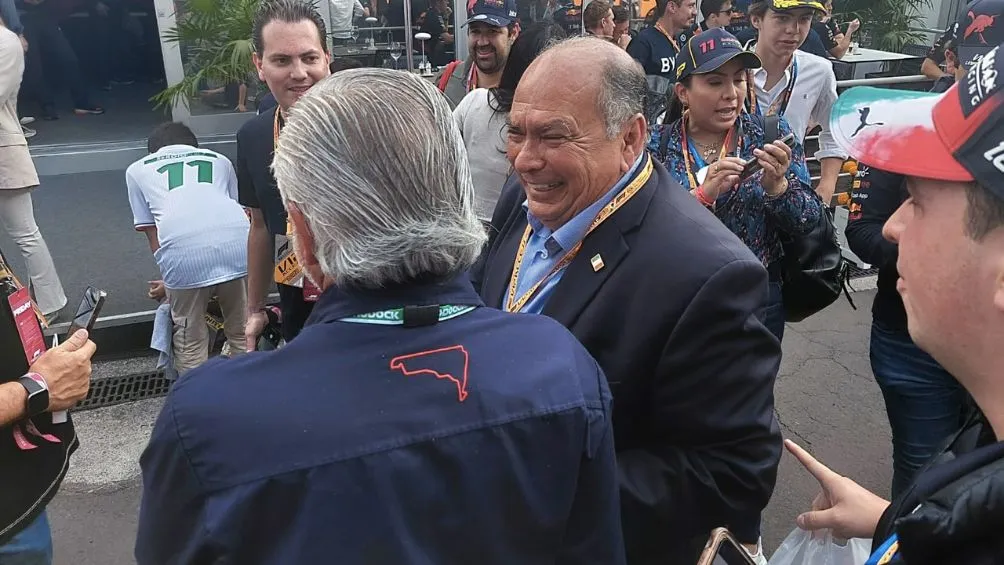 Pérez Garibay en el Autódromo Hermanos Rodríguez