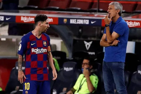 AP Messi y Setién