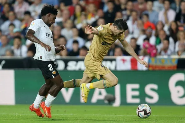 AP Valencia vs Barcelona