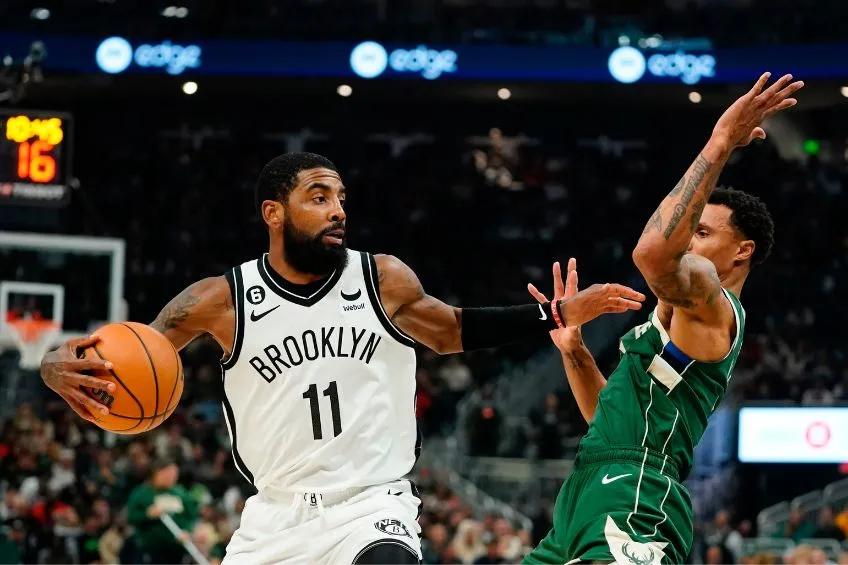 Kyrie Irving durante un partido de los Nets