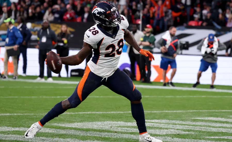 AP Latavius Murray con destacada actuación