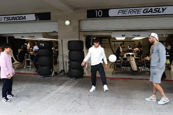 Se echó una cascarita previo al GP de México