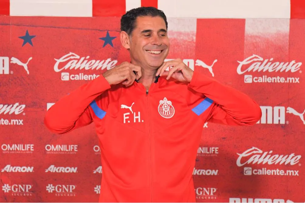 Fernando Hierro en la presentación