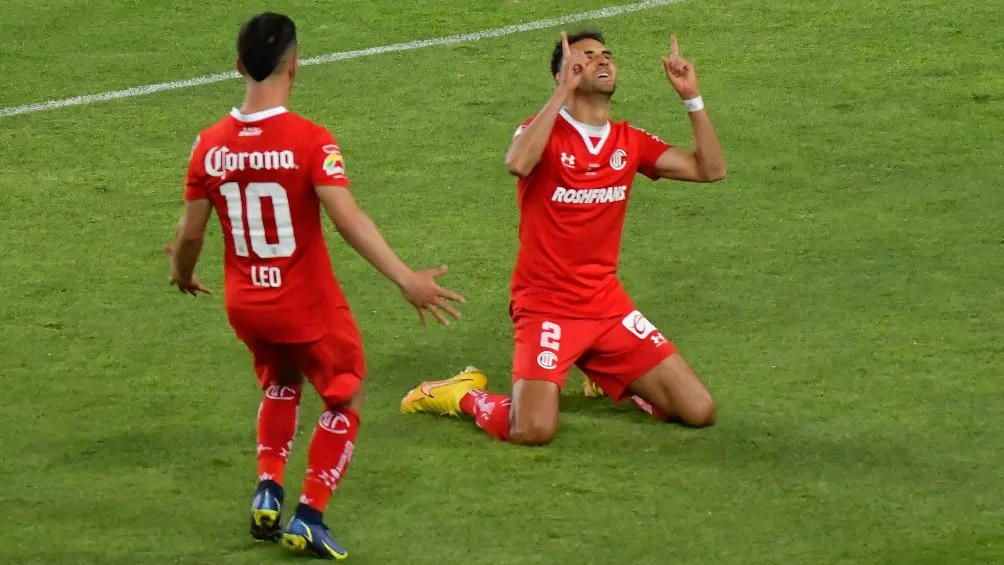 IMAGO7 Dedos López en festejo