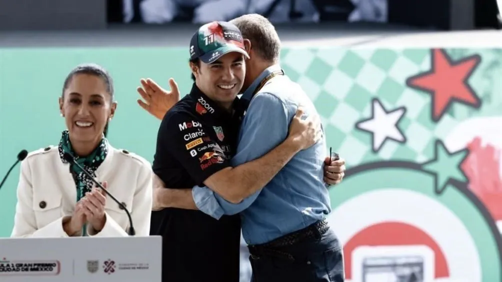 Pérez junto a Ramírez