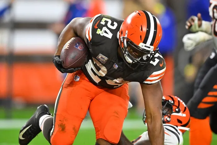 Chubb acarrea el balón