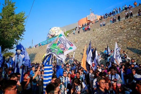 @TUZOS Pasearon por las calles aledañas