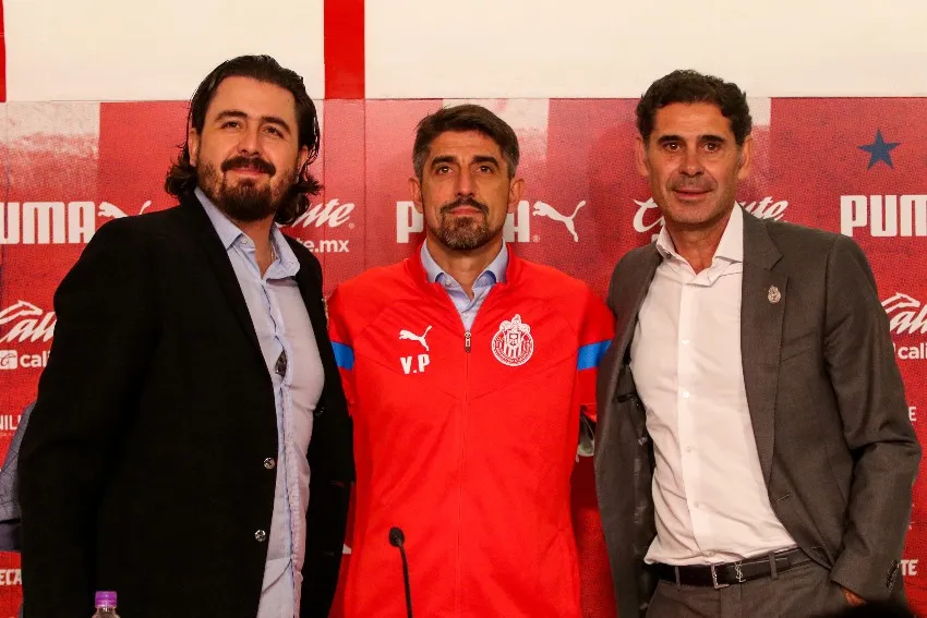 Veljko Paunovic en su presentación como DT de Chivas