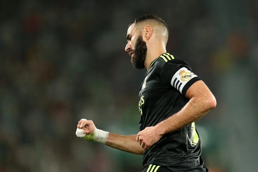 Benzema en un partido del Real Madrid