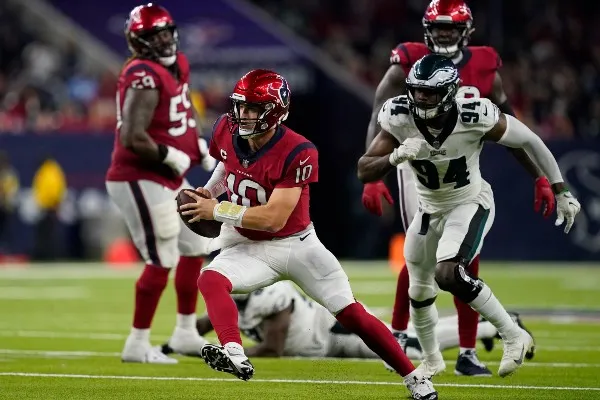 AP Texans vs Eagles en acción
