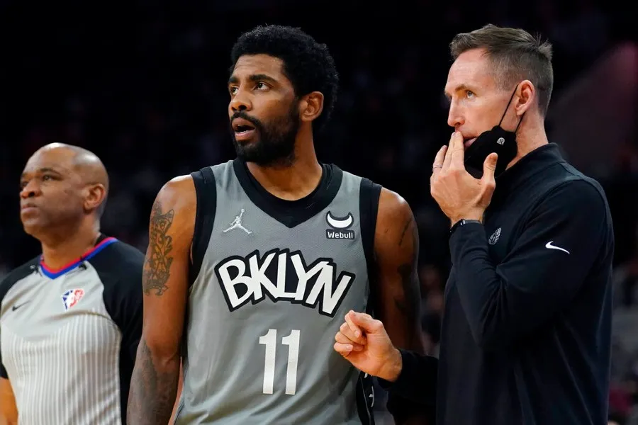 AP Kyrie Irving durante un partido con Nets