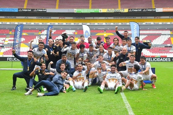 Pumas varonil Sub 20 campeones del AP22