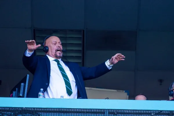 Perro Bermúdez en acción