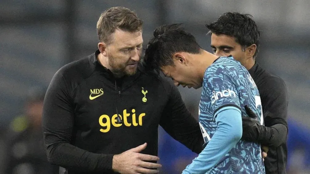 AP Heung Min Son y su lesión