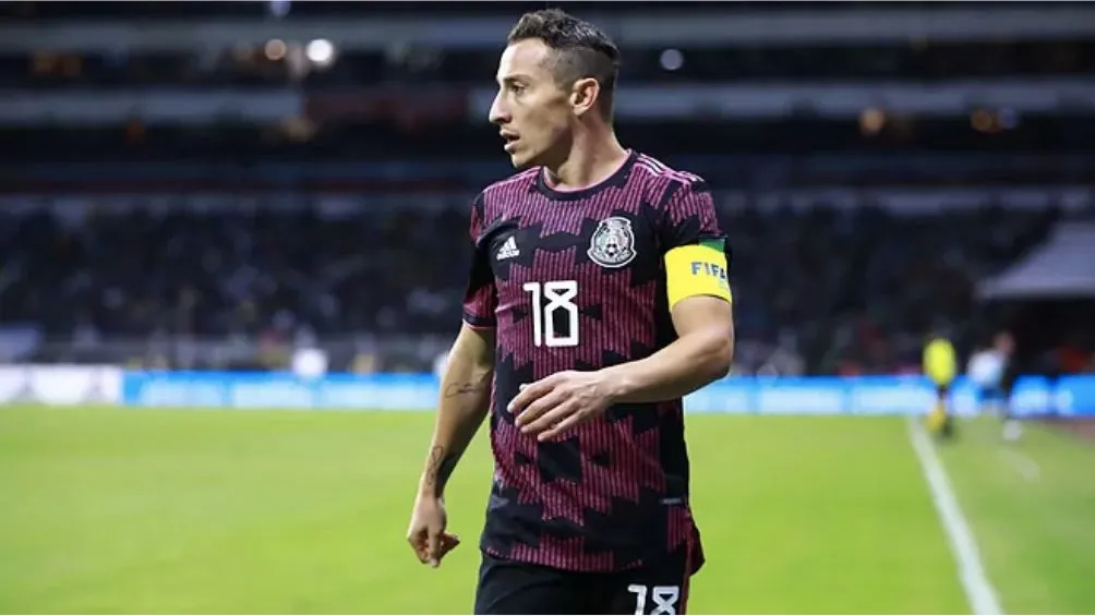 Guardado jugando con la Selección Mexicana