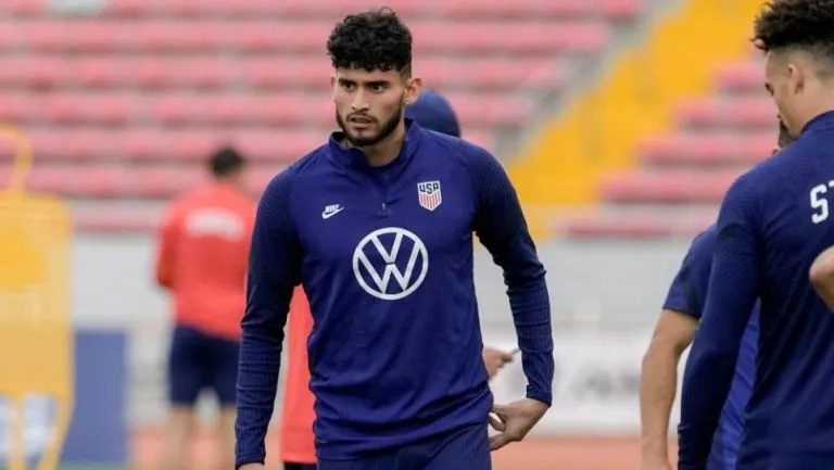 AP Ricardo Pepi entrenando con Estados Unidos