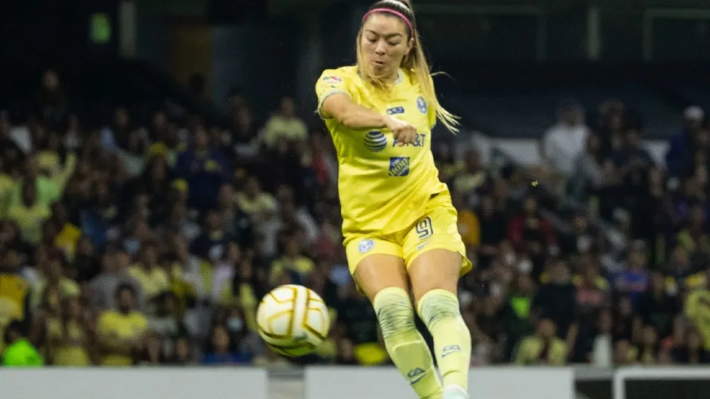 Katty Martínez con el América