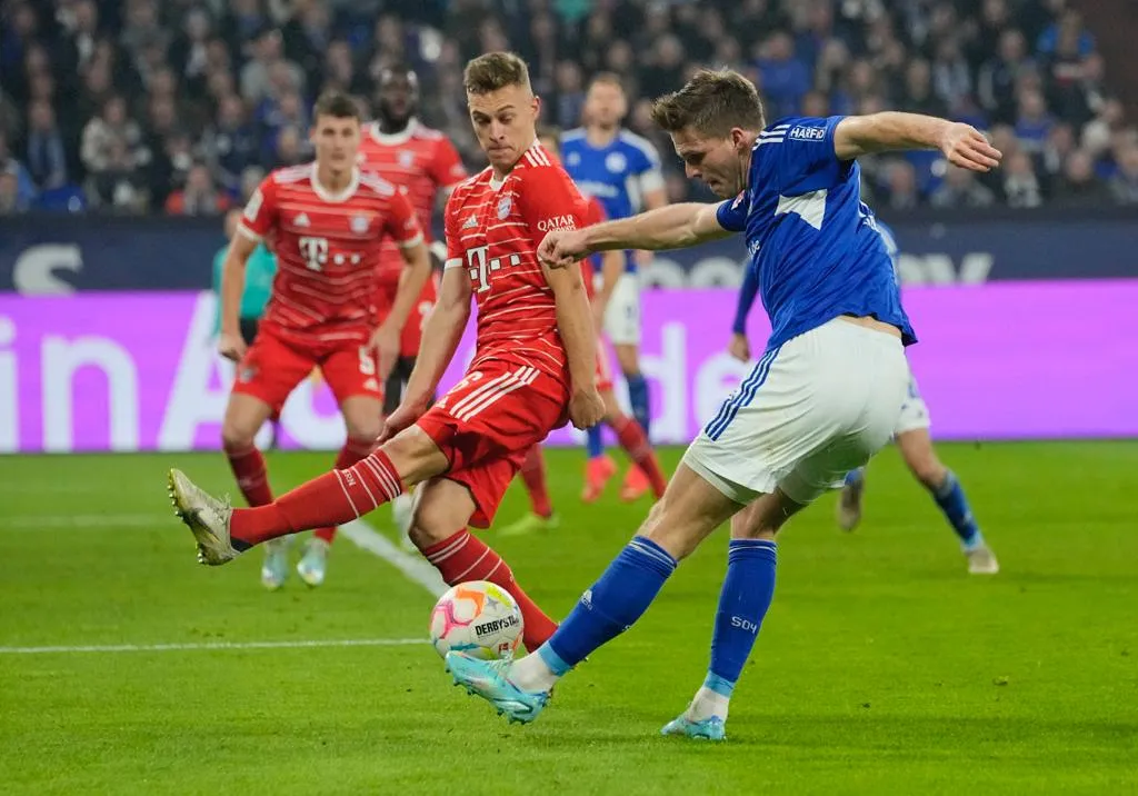 Disparo fallido del Shalke 04