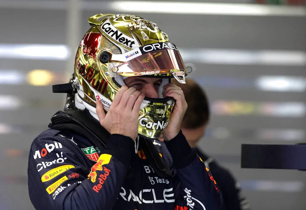 AP Verstappen ayudará a Checo en Abu Dabi