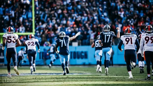 Broncos vs Titans