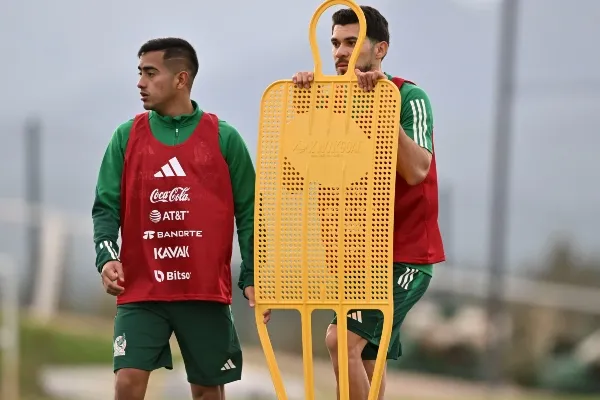 Érick Sánchez en entrenamiento