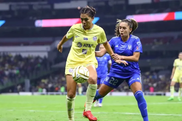 Anika Rodríguez en duelo vs América
