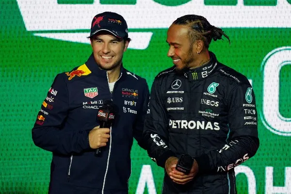 Checo Pérez y Lewis Hamilton