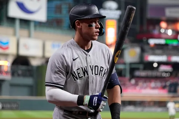 AP Aaron Judge, jardinero de los Yankees de Nueva York