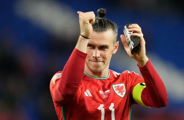 Gareth Bale con Gales