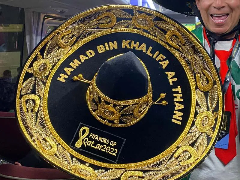 Sombrero para Hamad Bin Khalifa Al Thani