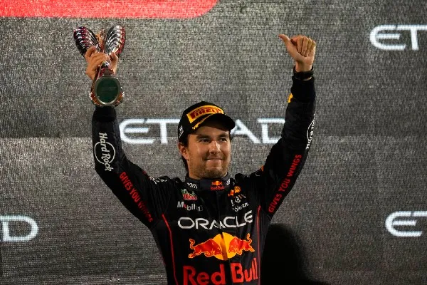 El piloto nacional quiere ver el debut del Tri