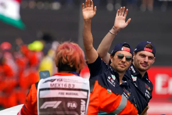 Checo y Verstappen en el GP de México