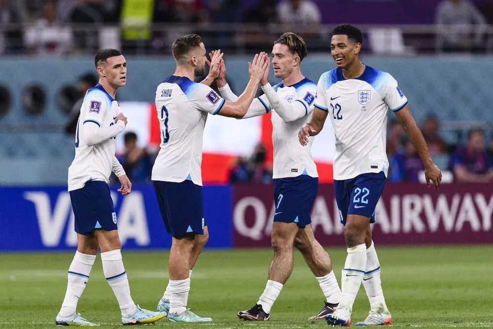 MEXSPORT Ingleses celebran gol ante Irán