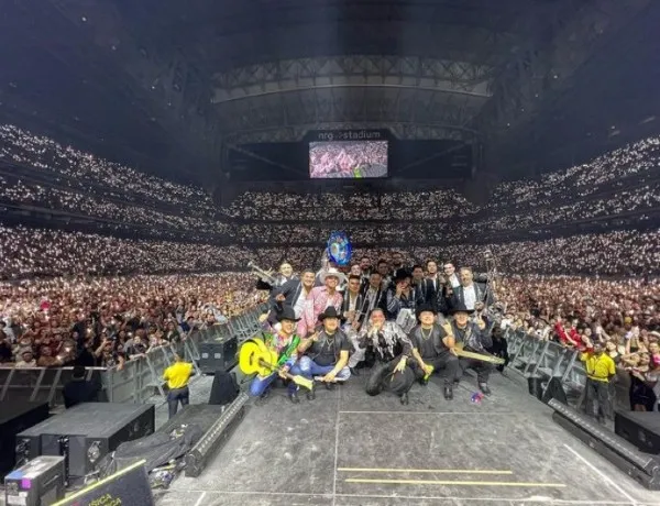 Grupo Firme en concierto en Houston, Texas
