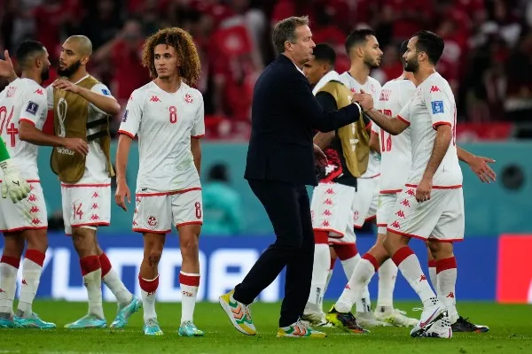 AP Kasper Hjulmand, técnico de Dinamarca con la escuadra