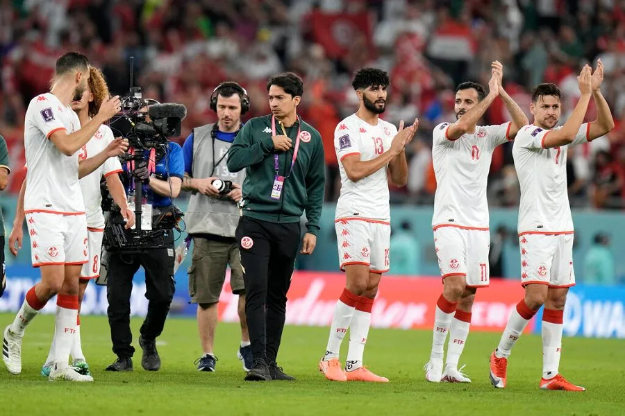 AP Túnez agradeció a su afición