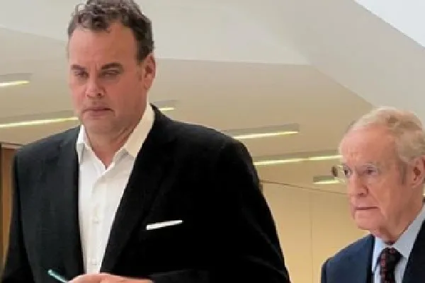 La dupla de comentaristas