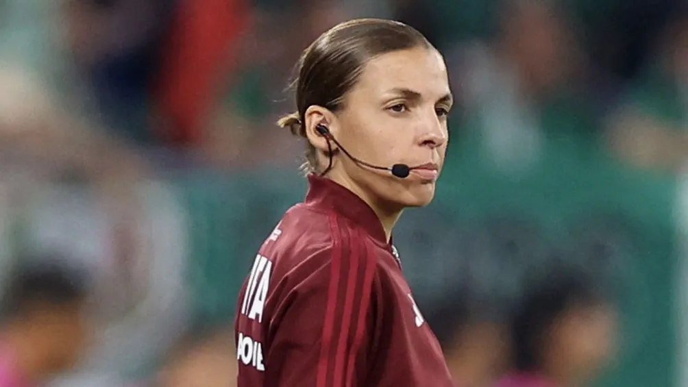 Frappart en el encuentro de México