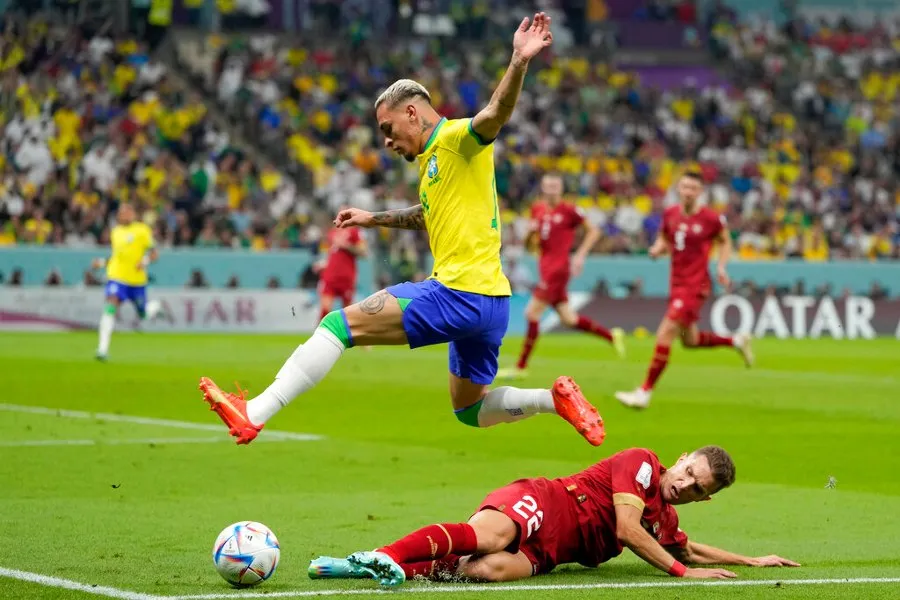 Antony ingresó en el segundo tiempo
