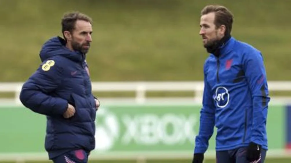 Gareth Southgate con Kane