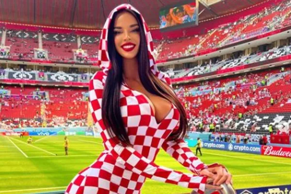 La criticaron por no respetar costumbres qataríes