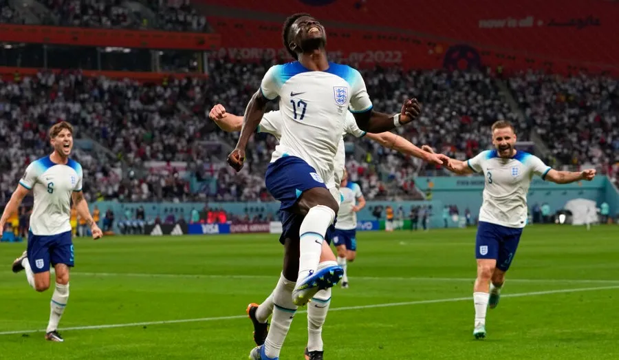 Inglaterra goleó a Irán