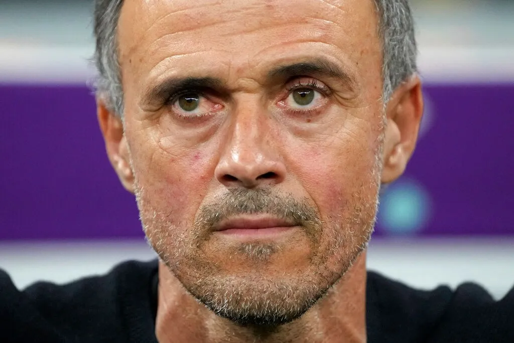 AP Luis Enrique al borde de las lagrimas