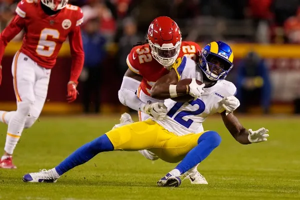 AP Chiefs vs Rams en el Arrowhead Stadium