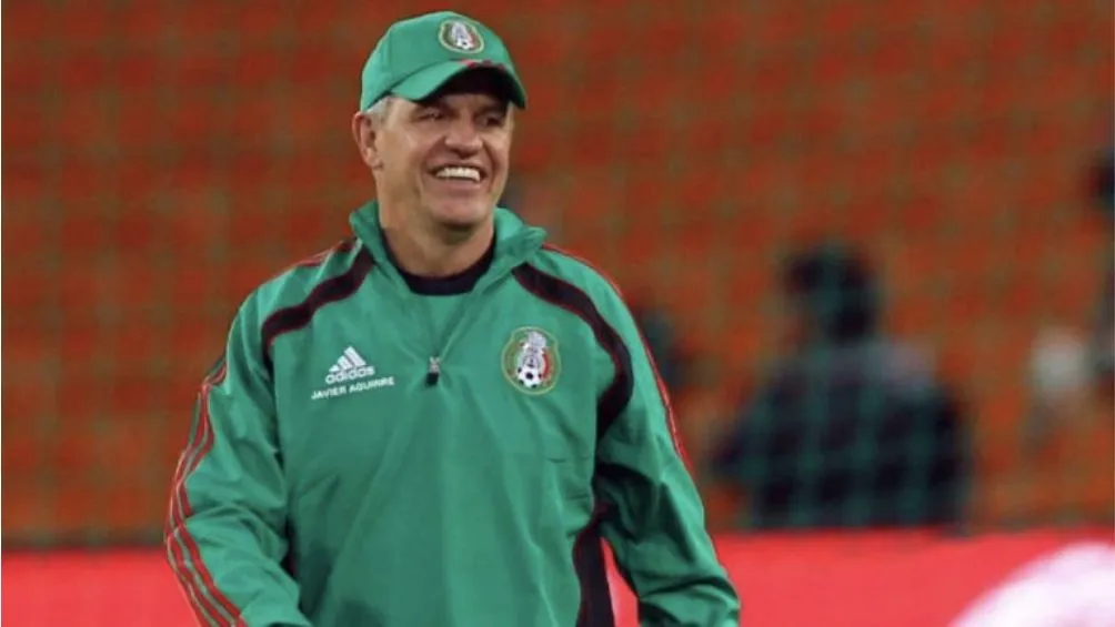 MEXSPORT Aguirre en la Selección Mexicana durante Sudáfrica 2010