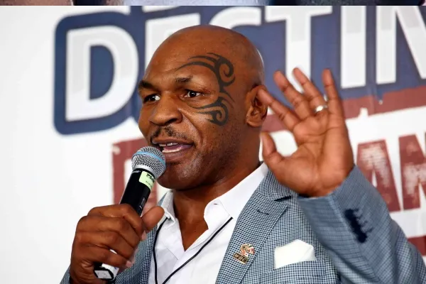 Regresaría al ring para enfrentar a Canelo