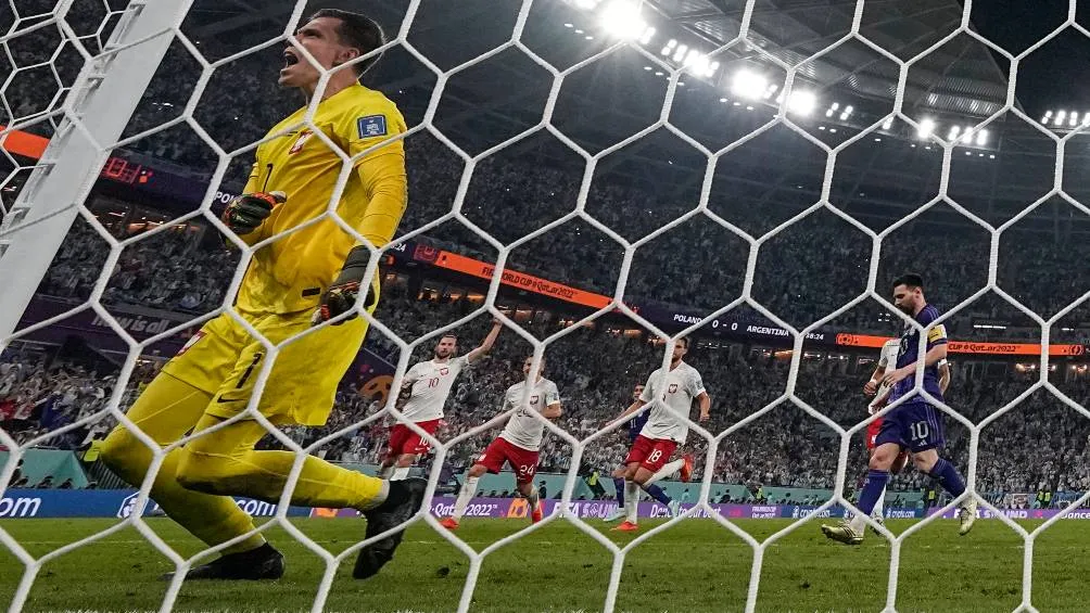 Polonia no tuvo momento de descanso en el encuentro