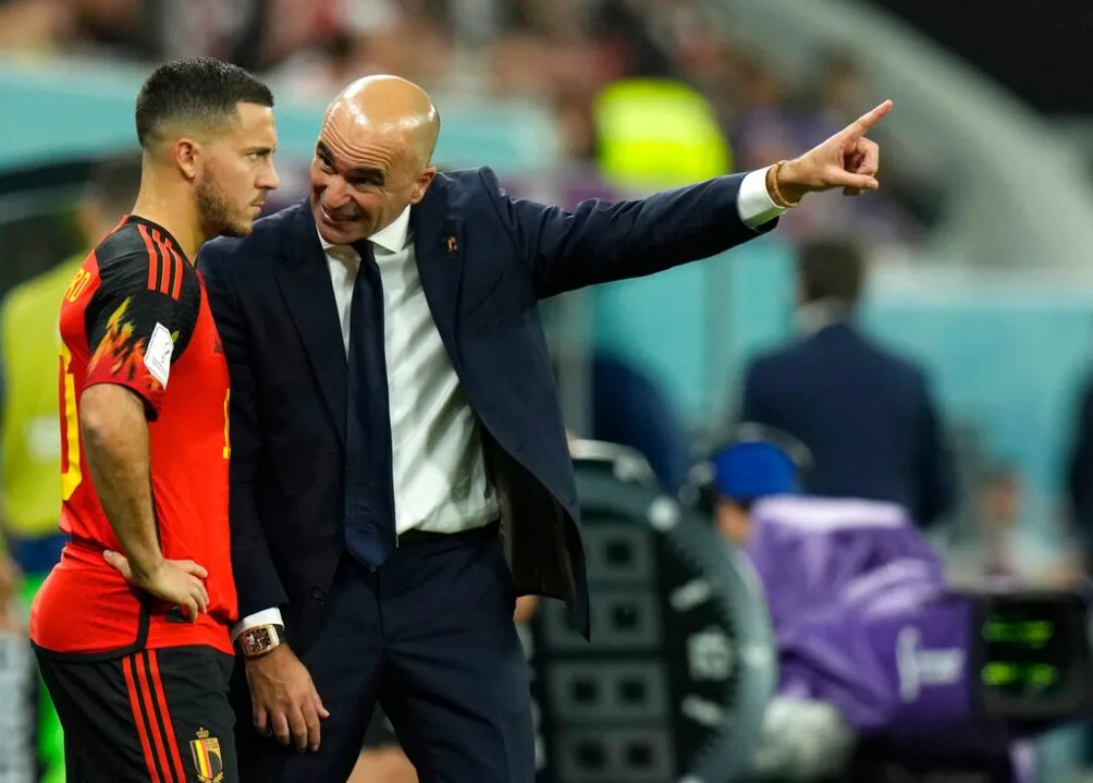 Roberto Martínez da indicaciones a Hazard