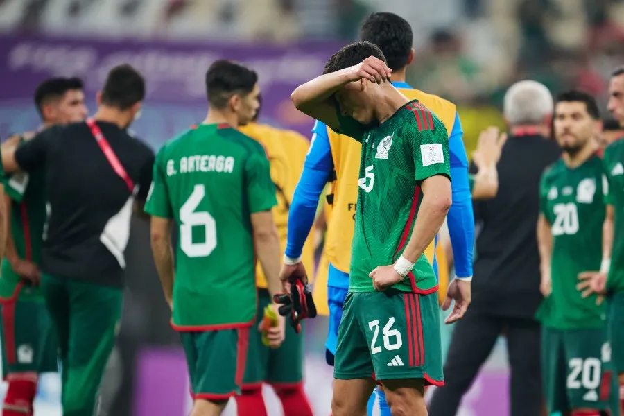 Kevin Álvarez durante un partido con México