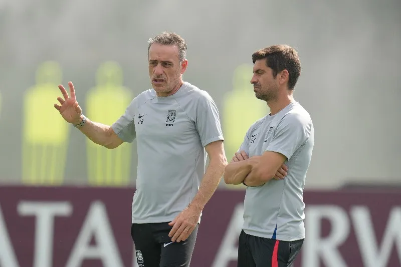 Paulo Bento y Sérgio Costa